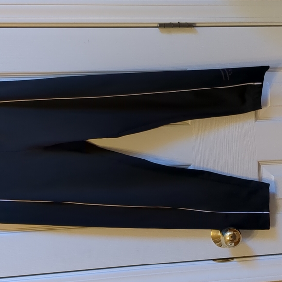 Champion workout capris - Picture 2 of 5